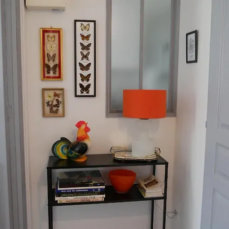 Dans Une Maison Des Annees 30 Lejlighed *